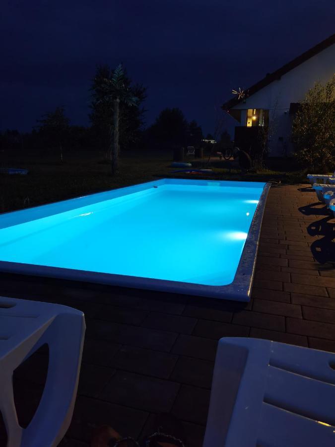 Domki Black Pearl Mielno Basen Sauna Jacuzzi Exterior photo